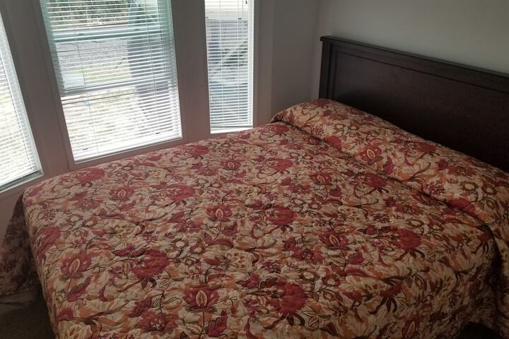 Room 2 of 24