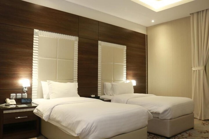 Room 14 of 64