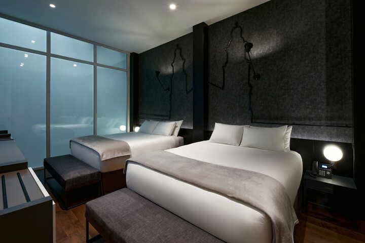 Room 3 of 47