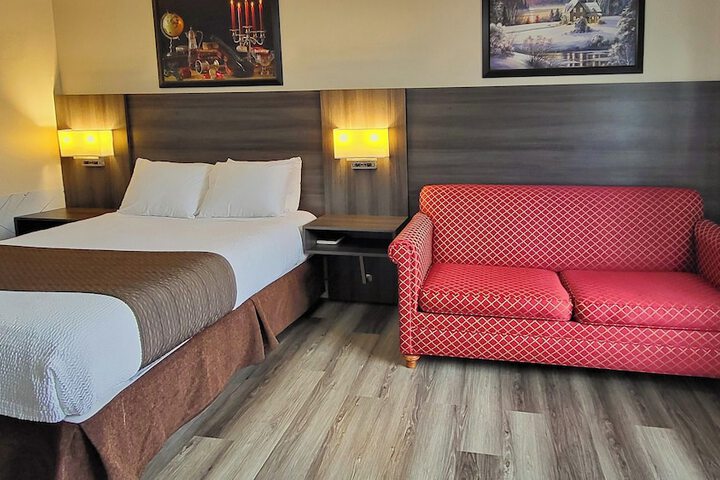 Room 3 of 39