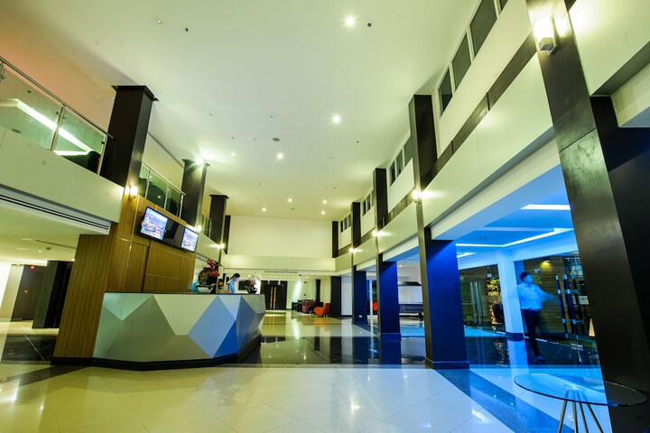 Lobby Entry