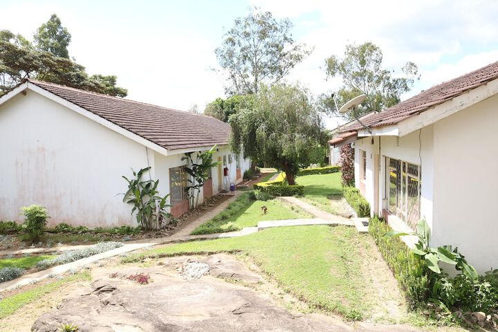 Property Grounds 16 of 22