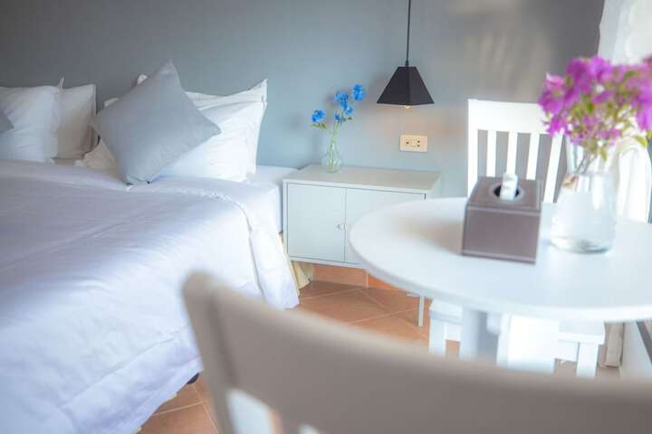 Room 25 of 126