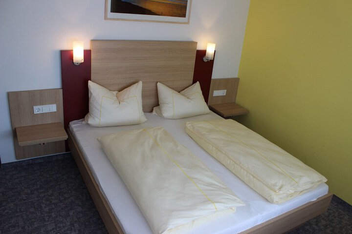 Room 6 of 41