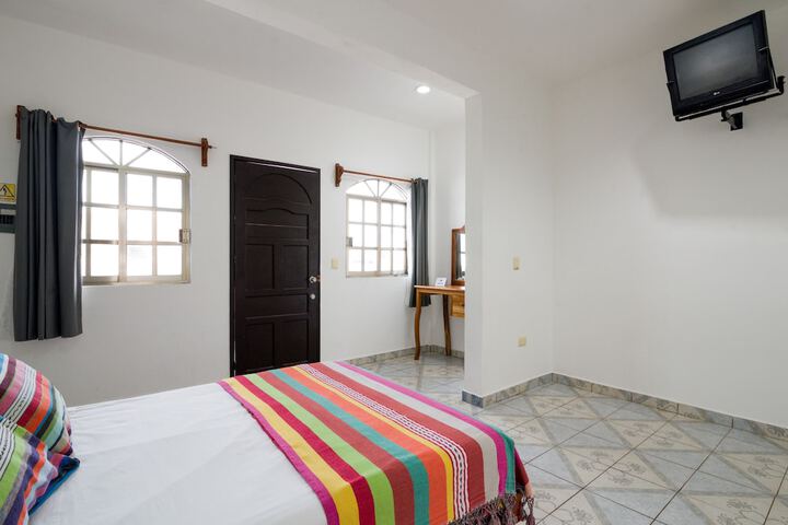Room 4 of 40