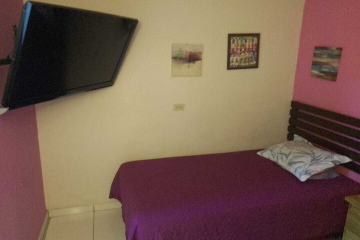 Room 21 of 29
