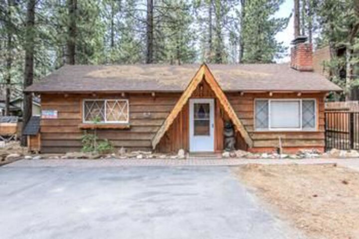 1 Classic Cabin