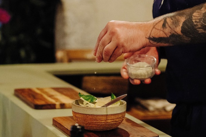 Dining 10 of 17