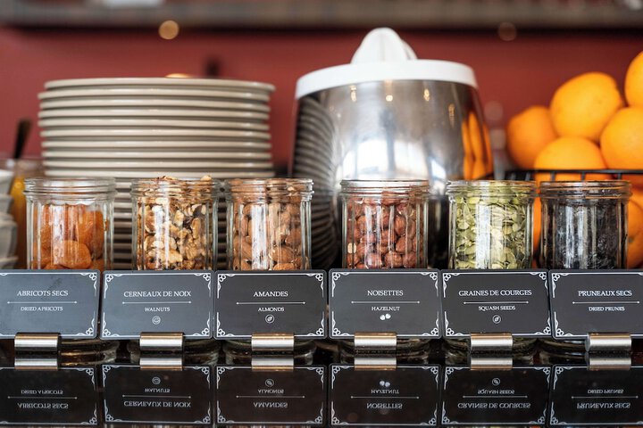 Breakfast/Coffee Service 86 of 100