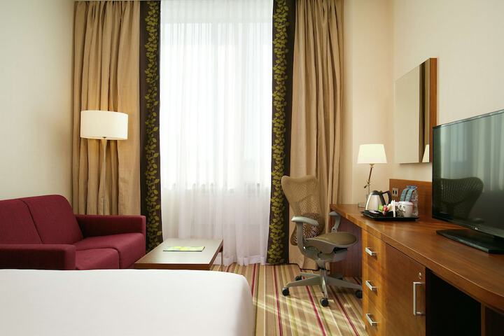 Room 29 of 92