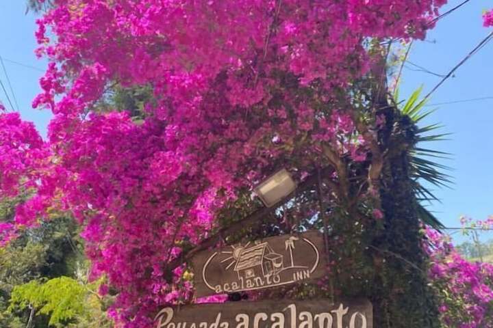 Acalanto Inn in Socorro