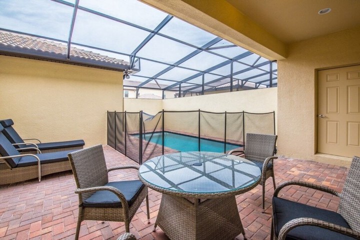 Terrace/Patio 36 of 42