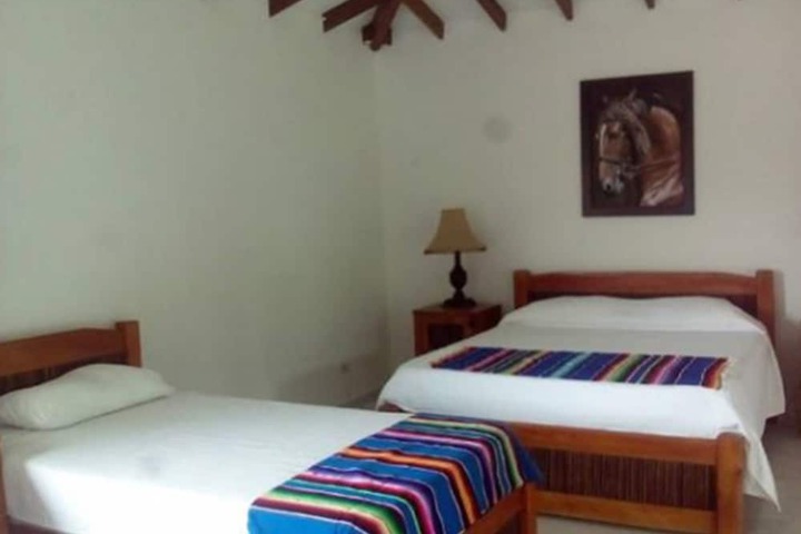 Room 2 of 18