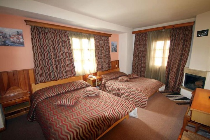 Room 3 of 31