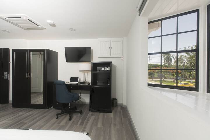 Room 29 of 34