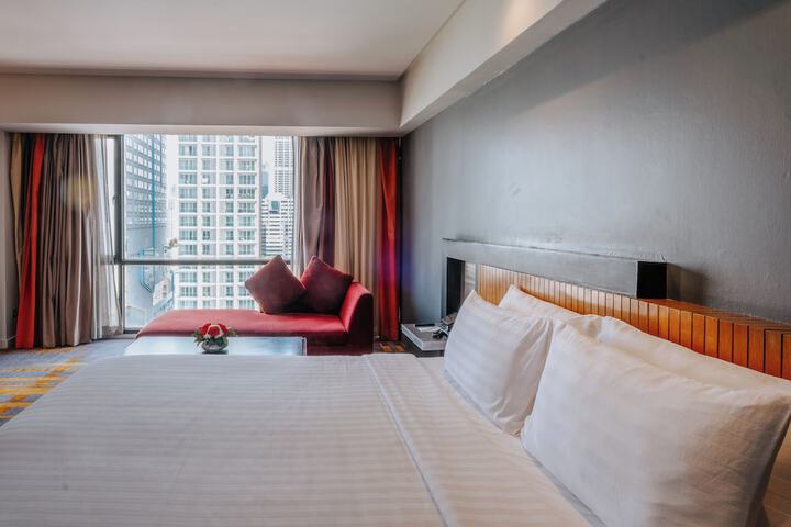 Room 29 of 114