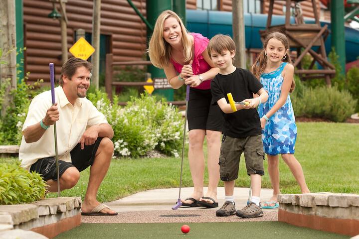 Mini-golf