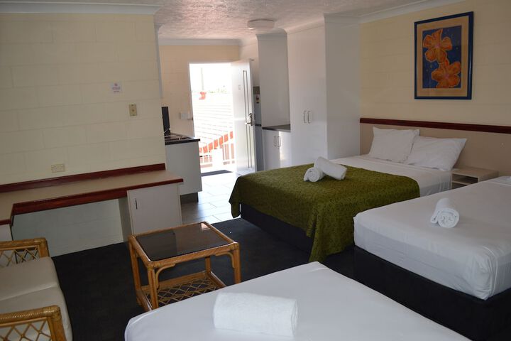 Room 12 of 88