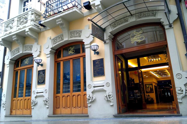 Hotel 79 of 85