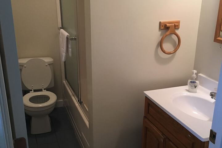 Room 14 of 18