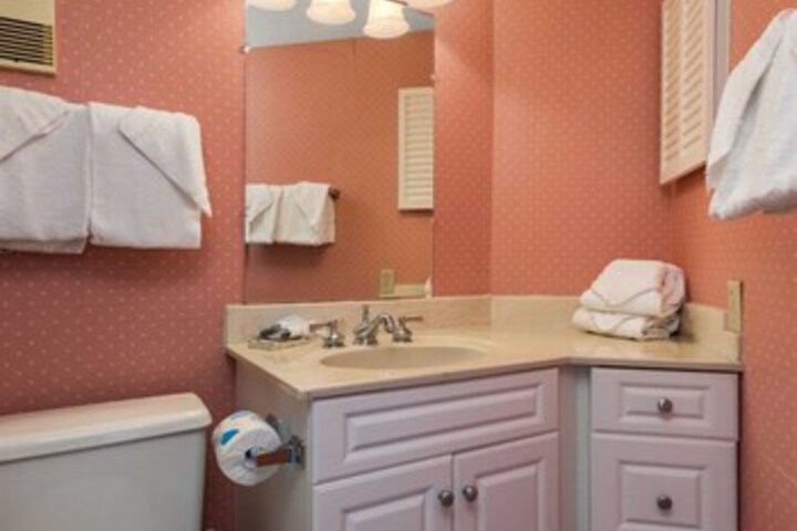 Room 20 of 122
