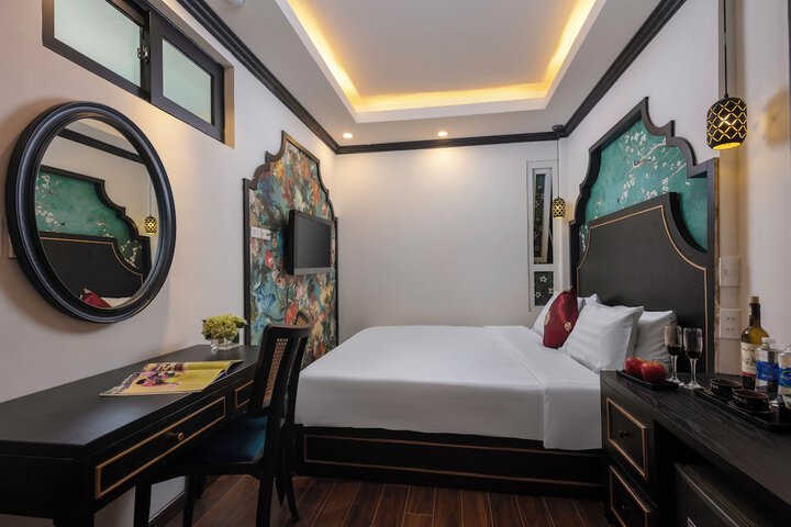 Room 7 of 35