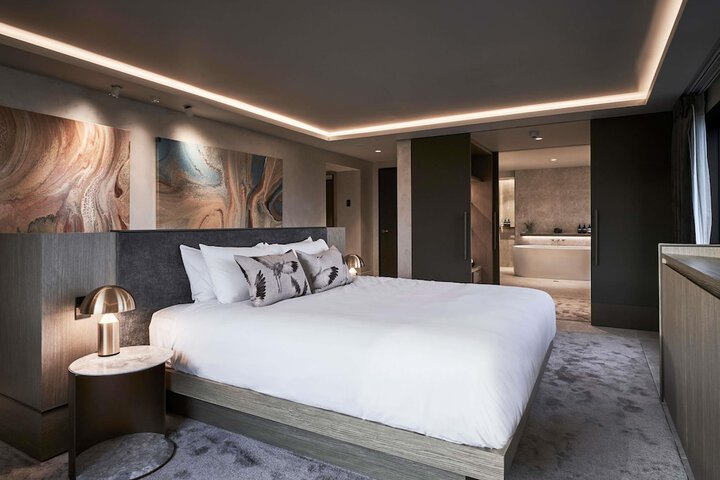 Room 21 of 129
