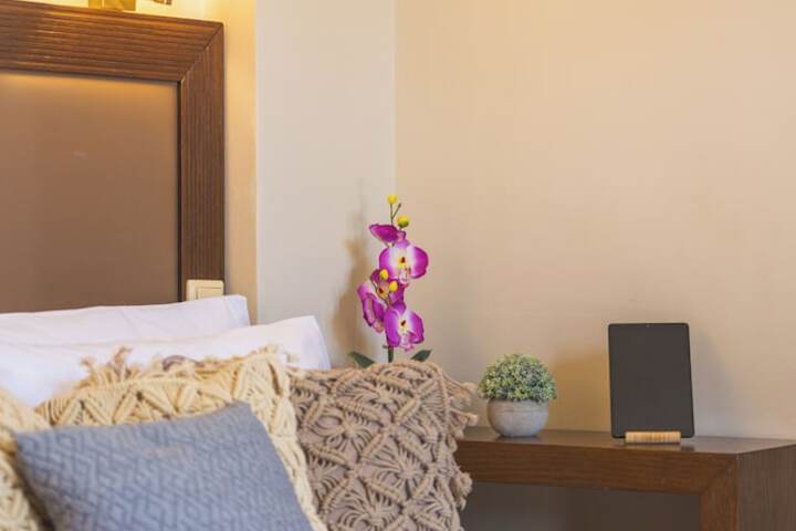 Room 47 of 60