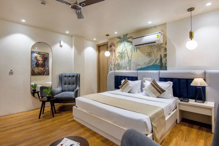 Room 40 of 76