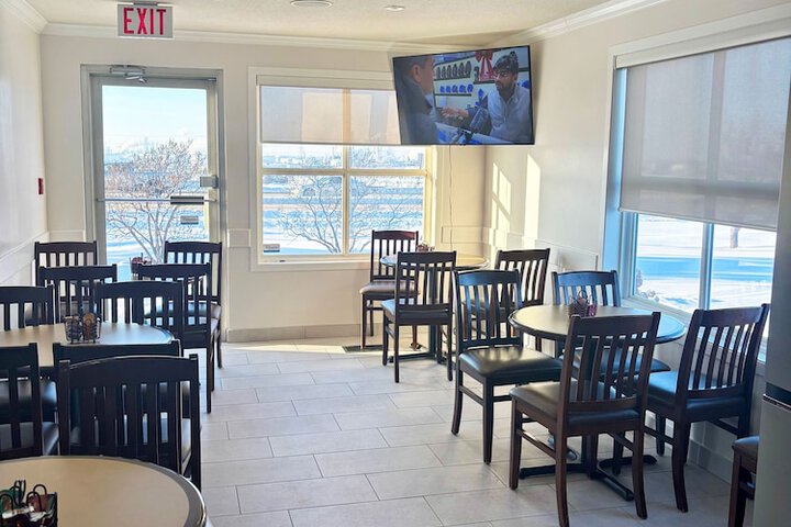 Breakfast area