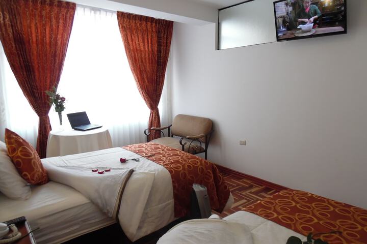 Room 4 of 29