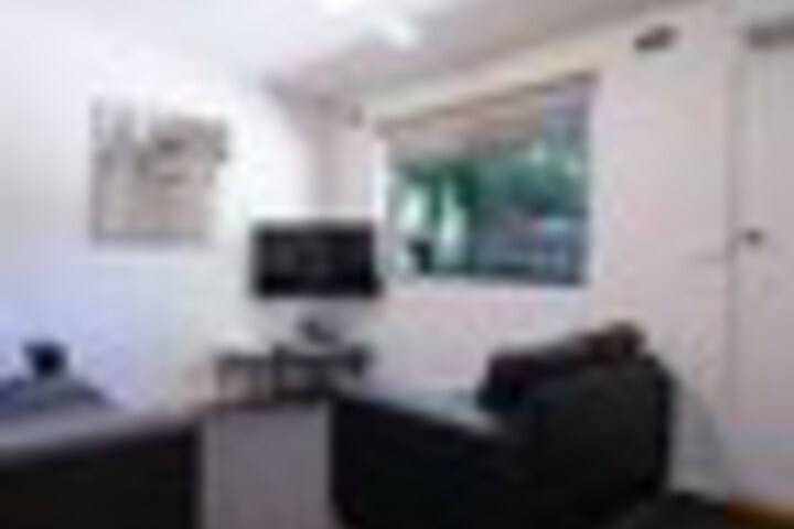 Room 107 of 252