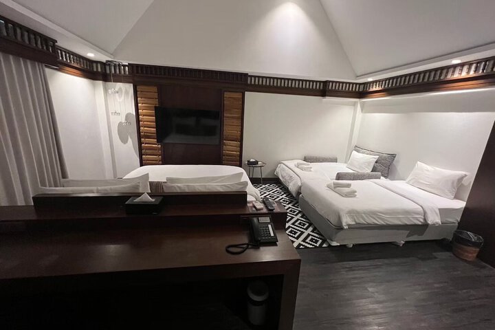 Room 46 of 110