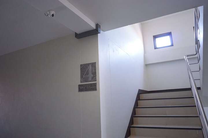 Ballroom/Hall 34 of 38