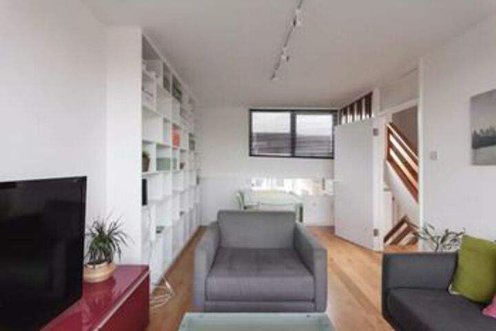 Room 10 of 10