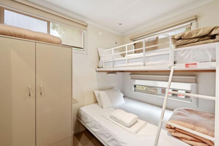 Room 21 of 128