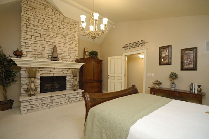 Room 13 of 46
