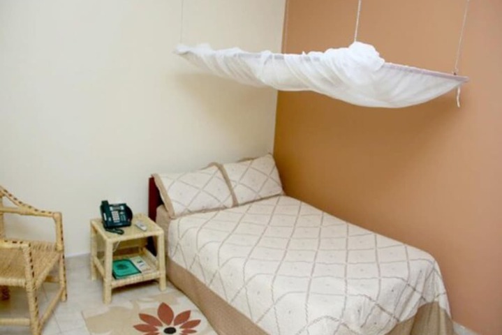 Room 11 of 31