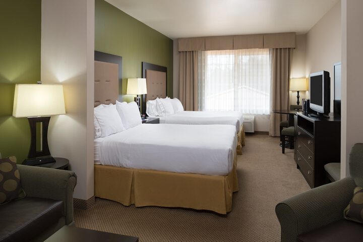 Room 14 of 87
