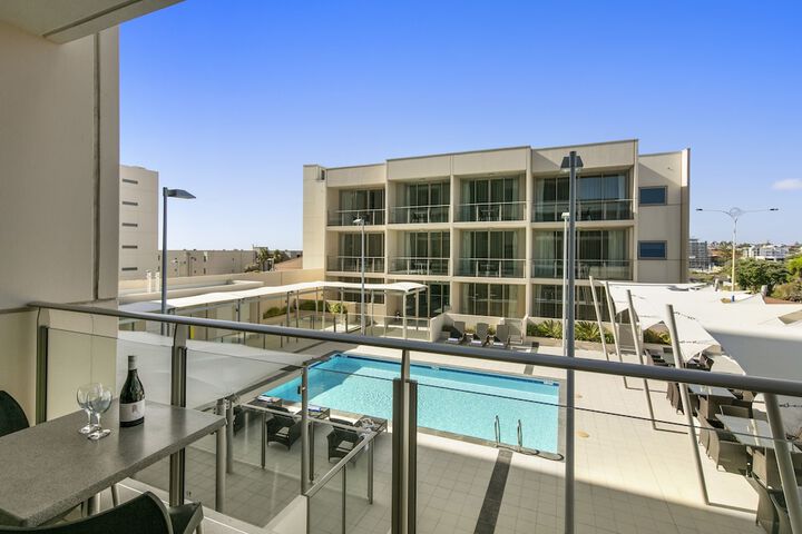 Pool 38 of 44
