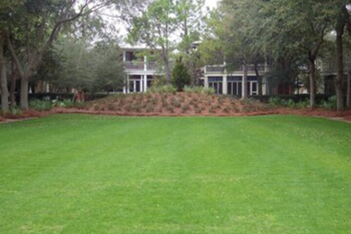 Property Grounds 20 of 27