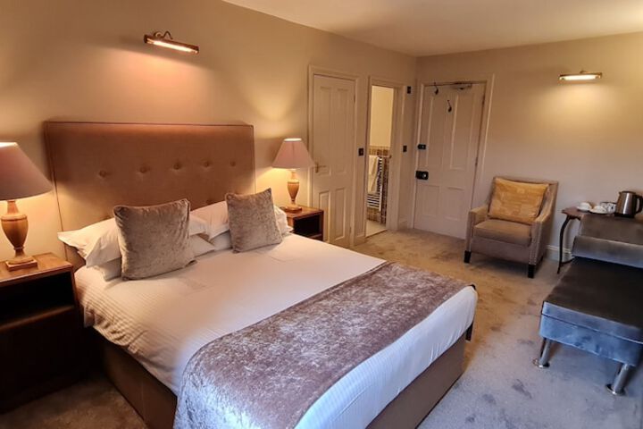 Room 47 of 141