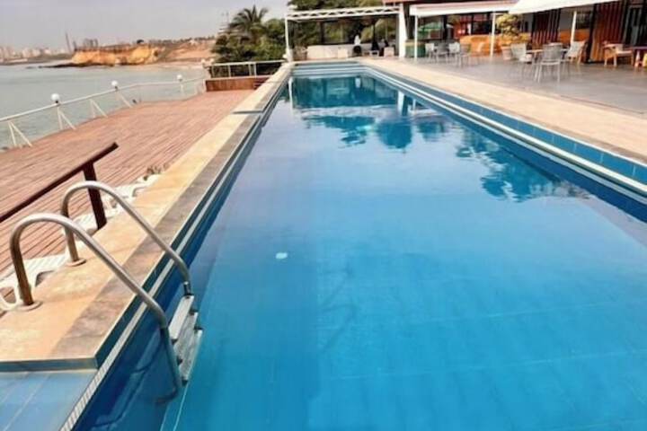 Pool Hotel