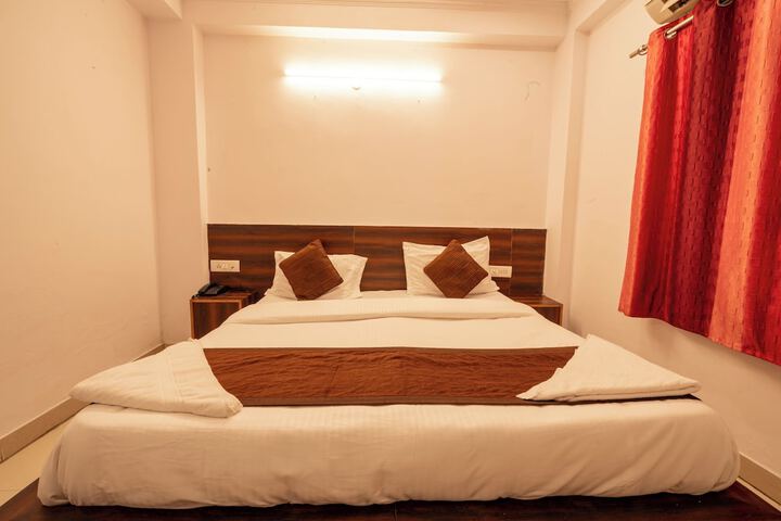 Room 22 of 37