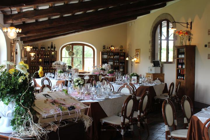 Dining 13 of 20