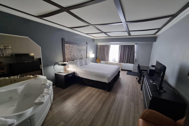 Room 45 of 80