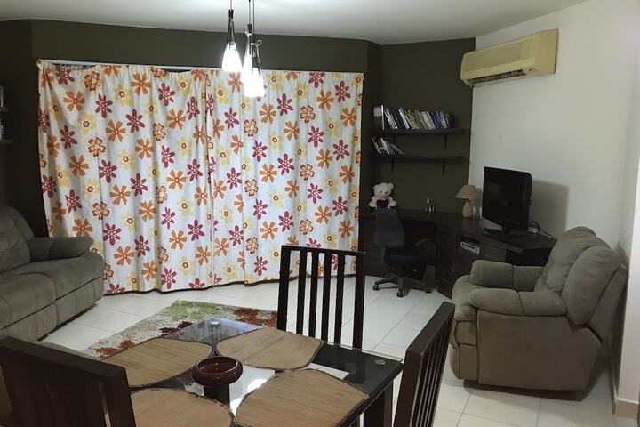 Room 52 of 126