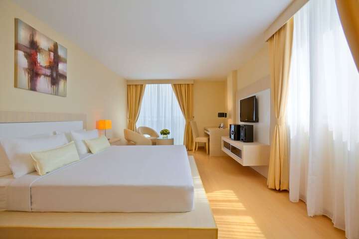 Room 7 of 56