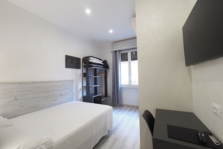 Room 41 of 114