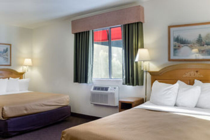 Room 54 of 65